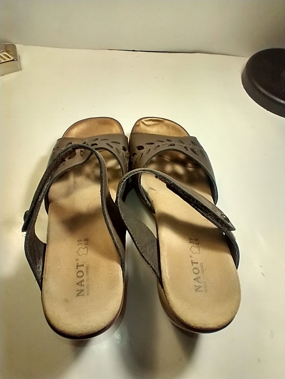 Naot Casual Slip On Two Strap Wedge Slide Sandals Women's sz 8(39). - Picture 8 of 12